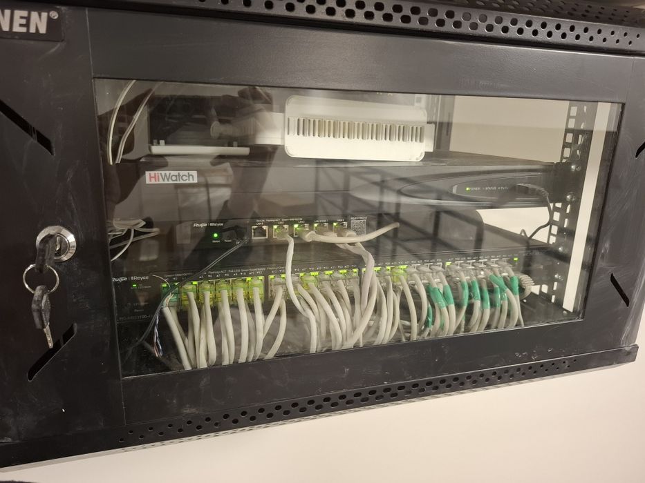 Установка видеонаблюдение, домофон