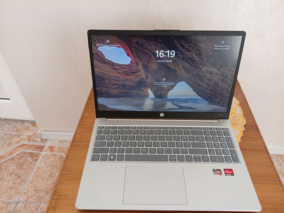 HP 15-FC0031NQ Ryzen 3 7320U 8Gb Ram 256Gb Ssd, laptop