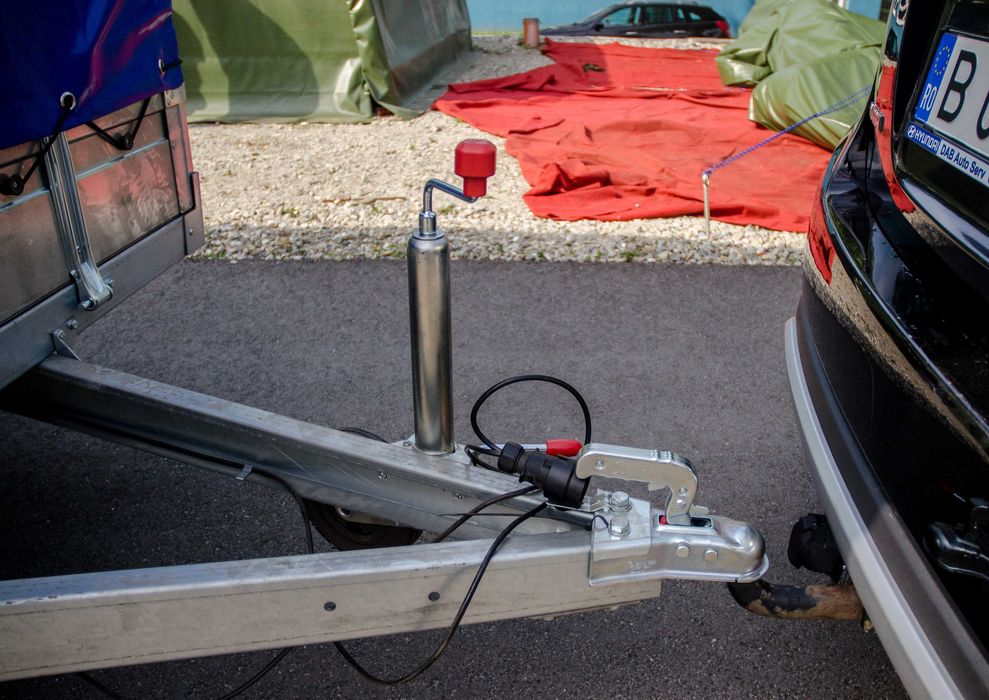 Remorca Repo 750 kg ,Apicola,Auto,cu prelata ,noua