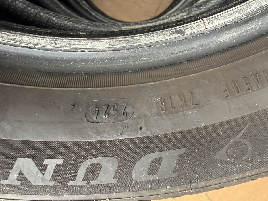 Зимни гуми Dunlop 205/55/16 dot2524