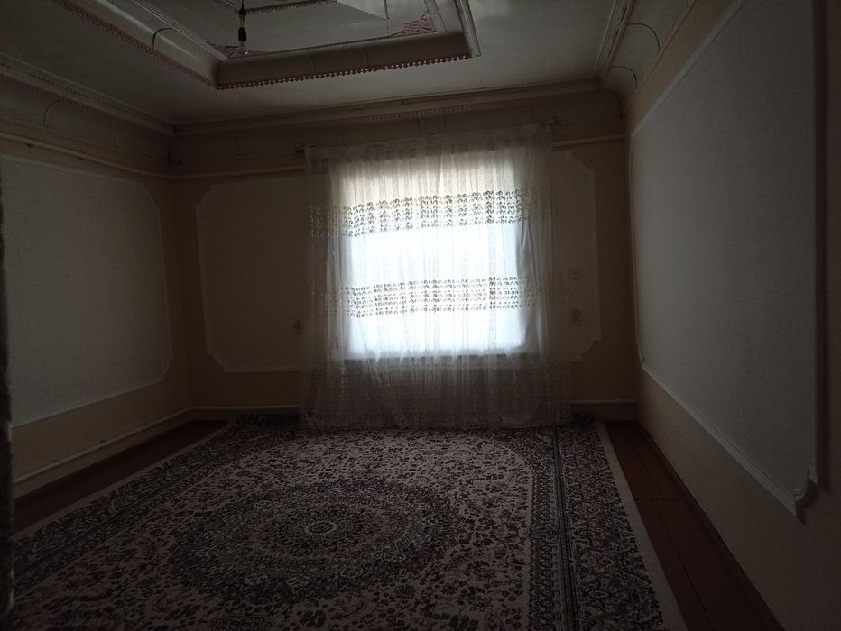 Уй сотидади 10 хонали