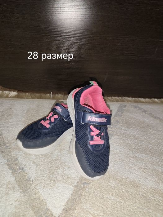 Продам детскую обувь.