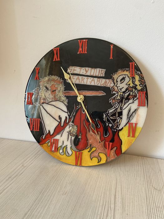 Часы из Эпоксидной смолы