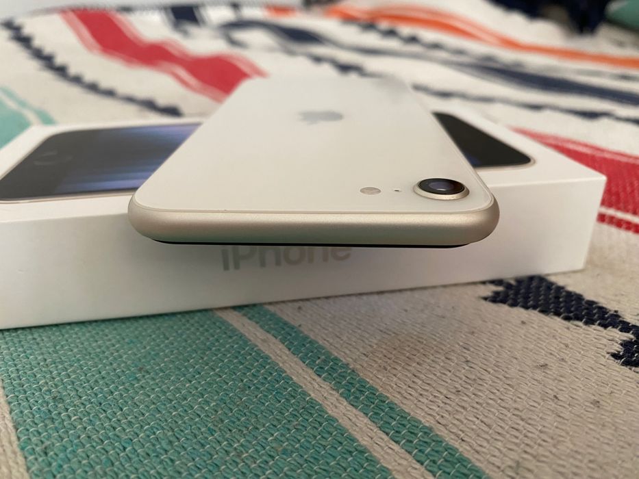 iPhone SE Gen3 Новый 64 Gb White