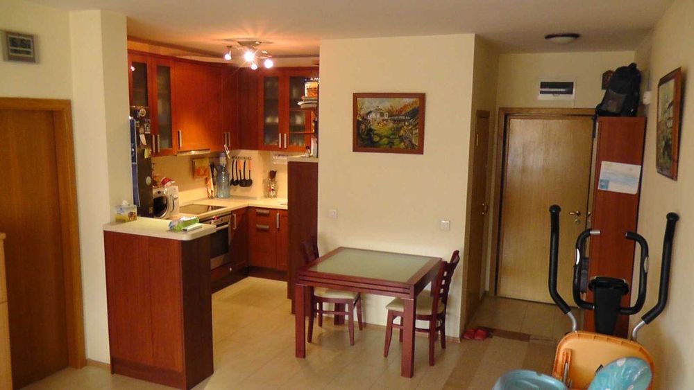 Дава се под наем Тристаен апартамент в София, Дианабад - 100 кв.м за 750 € - Снимка #1