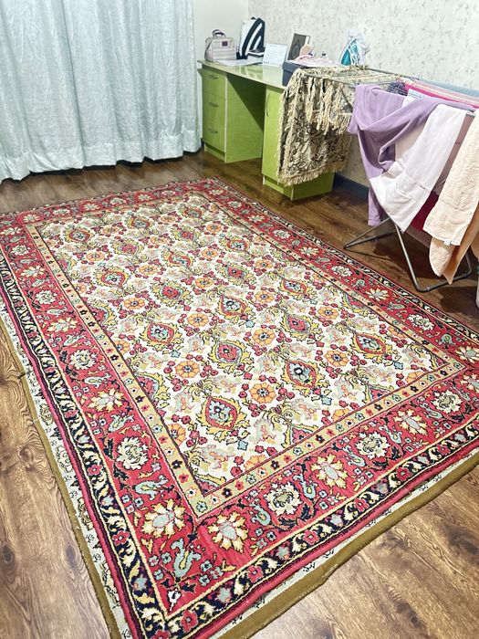 Продам ковер 3*2