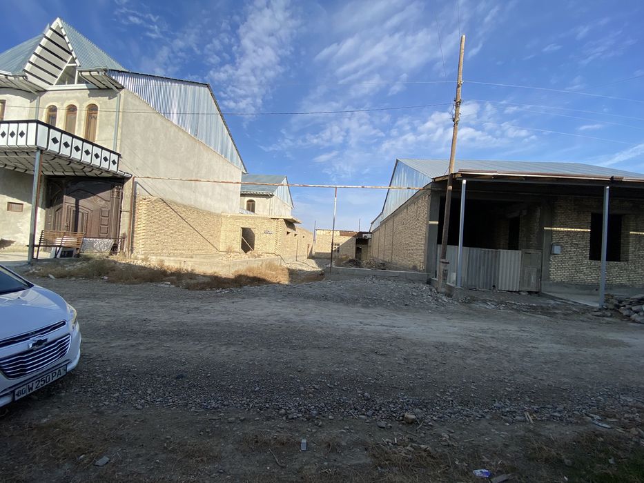 ПРОДАЕТСЯ Недостроенный участокQurulishi tugallanmagan uy SOTULADI
