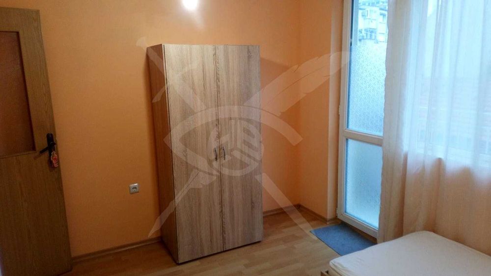 Дава се под наем Едностаен апартамент в Варна, Зимно кино Тракия - 32 кв.м за 500 € - Снимка #2