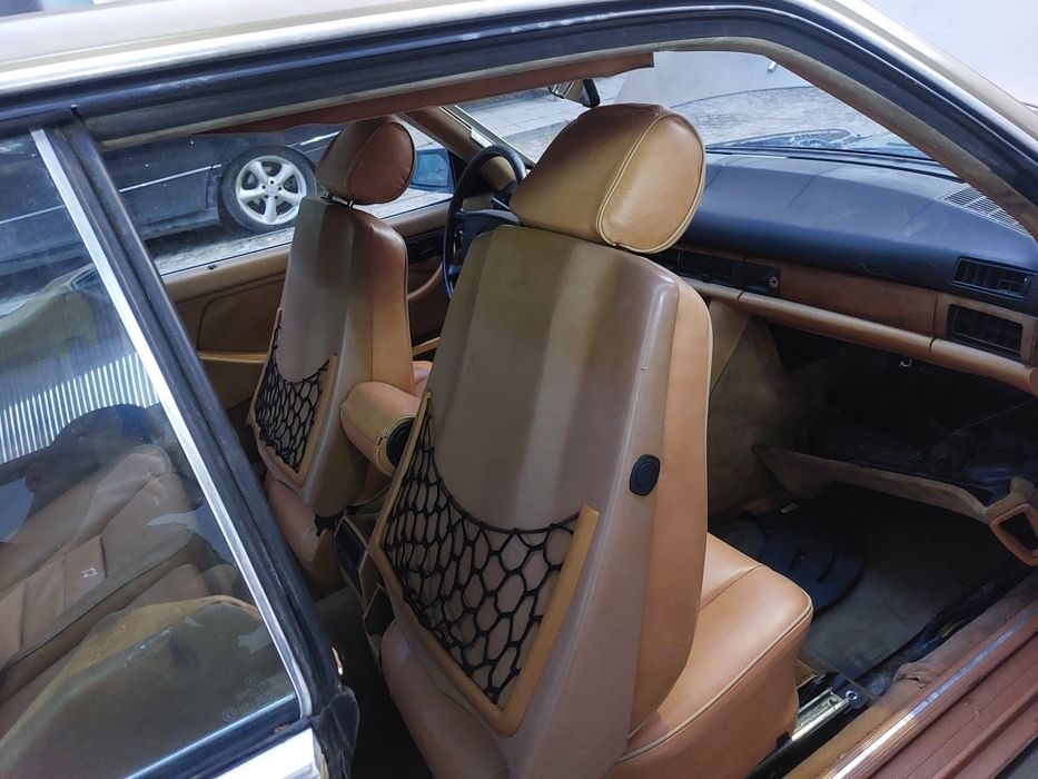 Mercedes 560 SEC на части