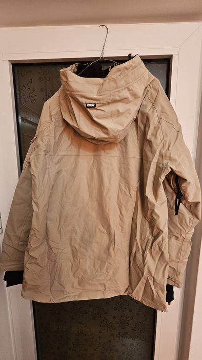 Vând geacă ski/snowboard Dope Akin xl