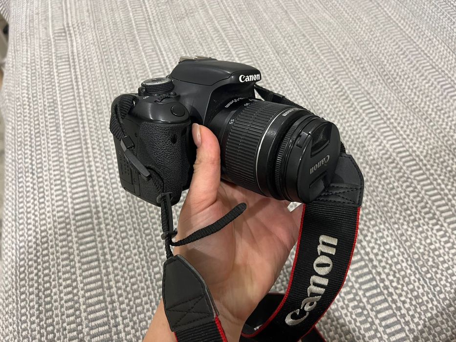 Canon EOS 600D с родным объективом