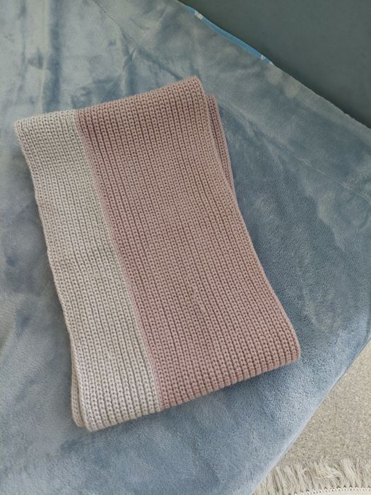 Продам женские головные уборы