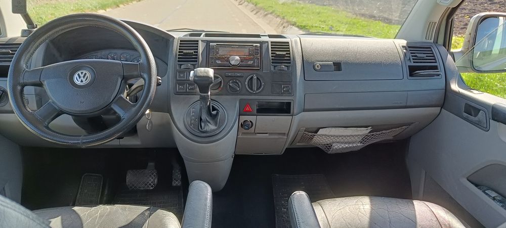 Volkswagen T5 2009