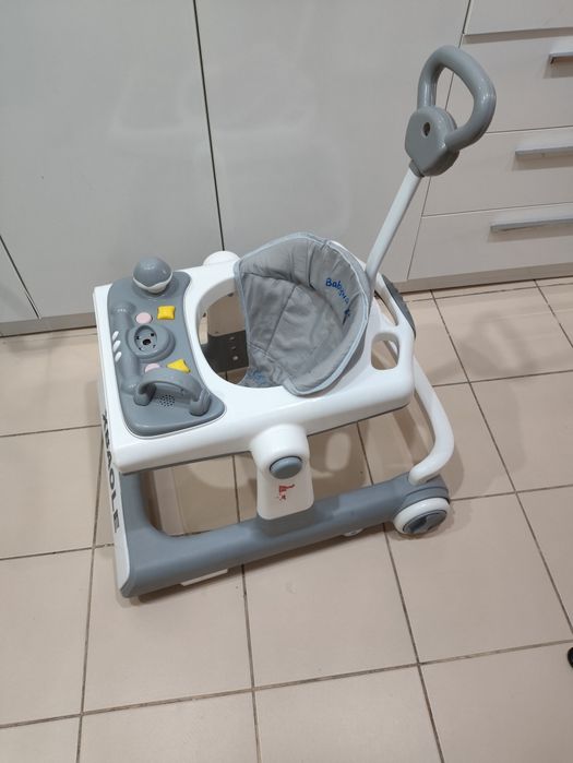 Продам детскую машинку, ходунки