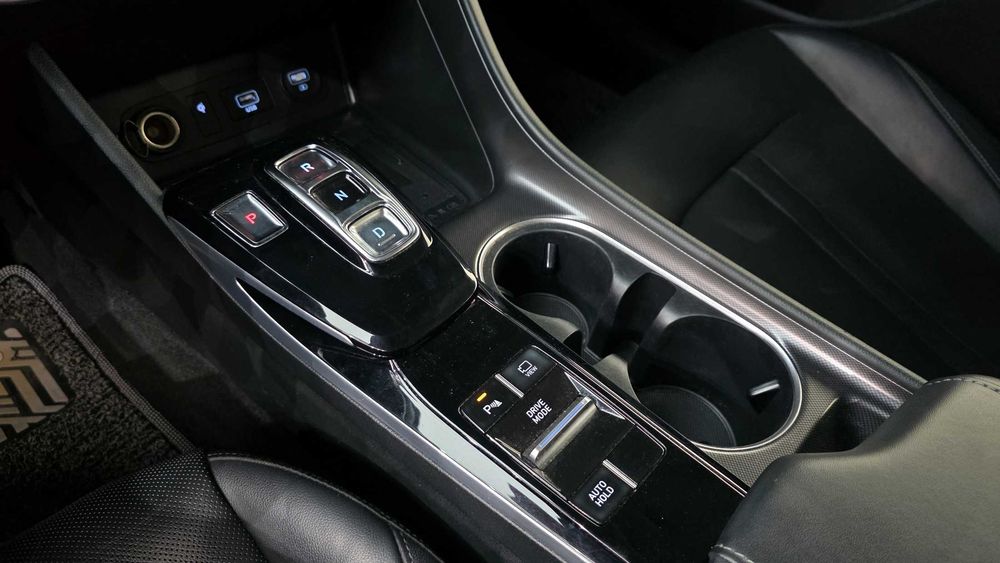 Hyundai Sonata 2.0LPG Premium autogeorge.com