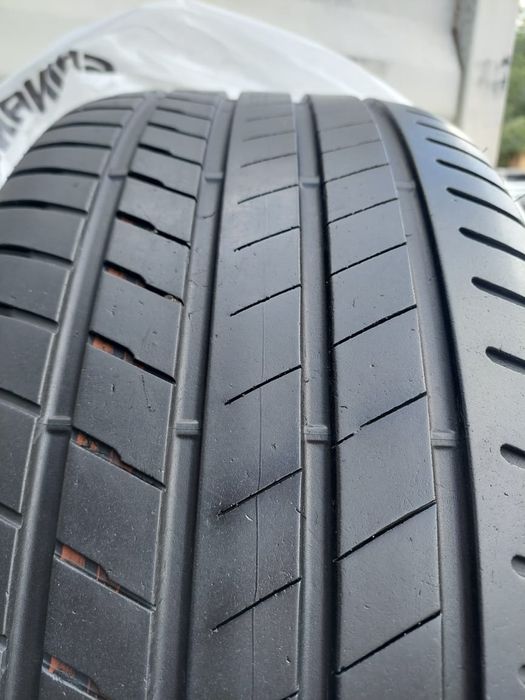Шины Bridgestone 265/50/19