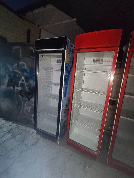 Холодильники стекло