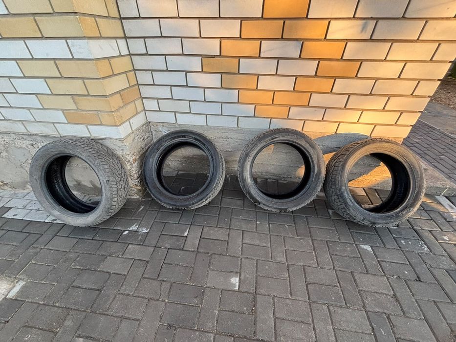 Продам зимние шины