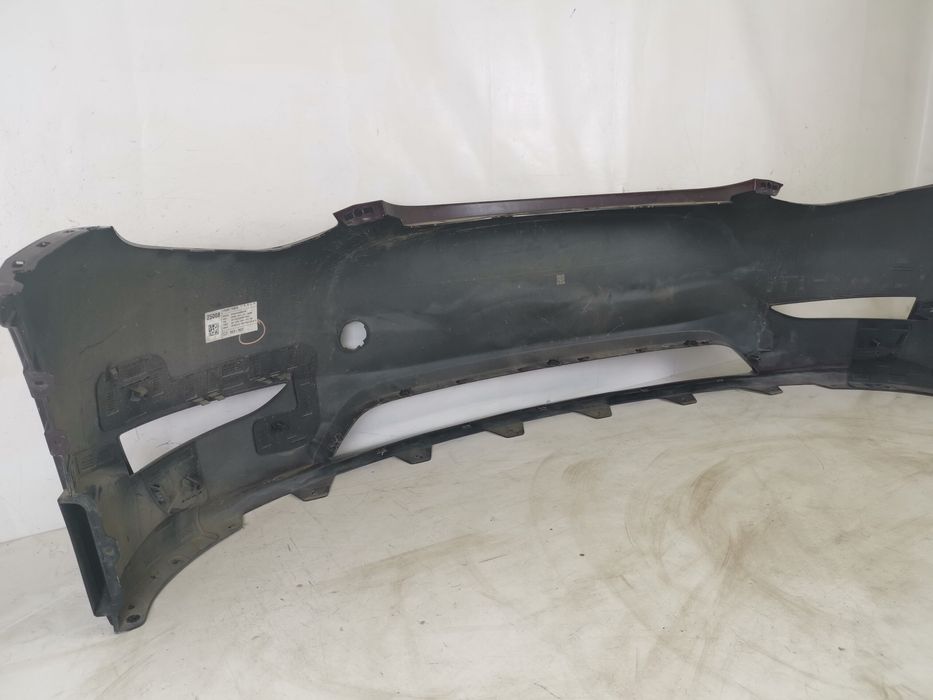 Предна броня Tesla Model Y Оригинална В добро състояние Tesla Model Y