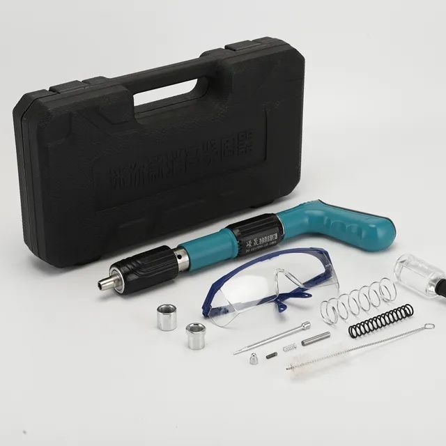 Стройтелный пороховой монтажный пистолет молоток гвозди