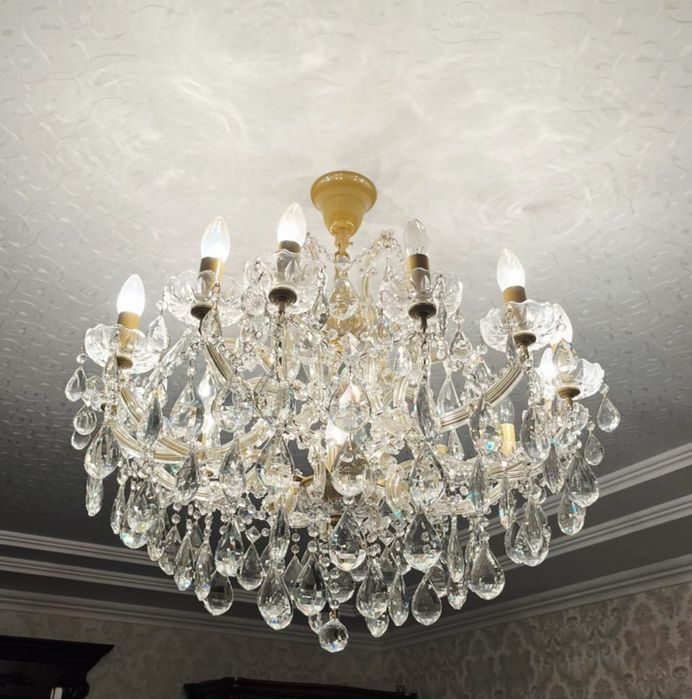 Люстра хрусталь гостиная