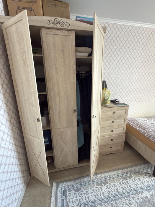 Продам шкаф камод кровать