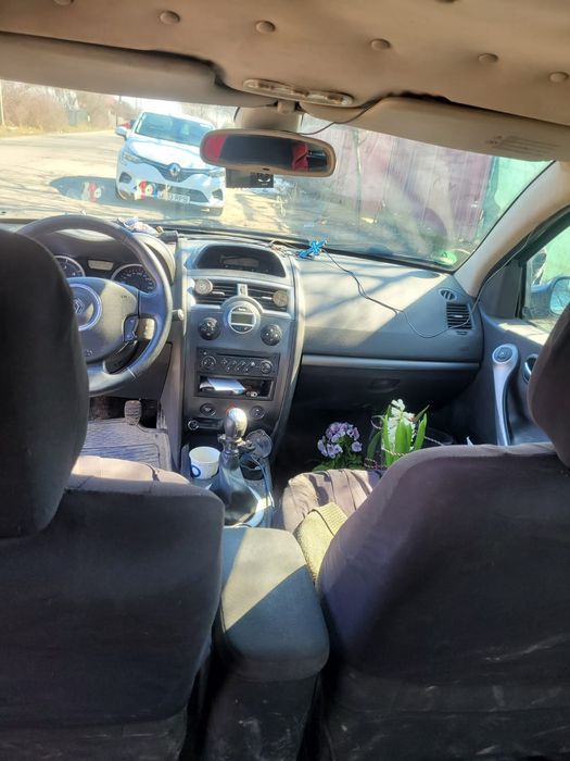 Vând Renault Megane