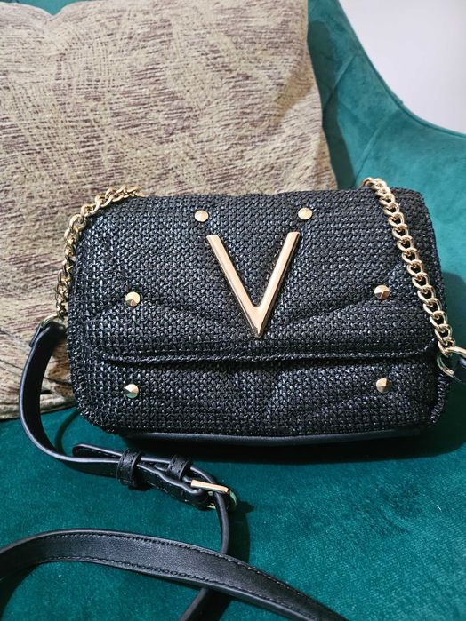 Малка дамска чантичка