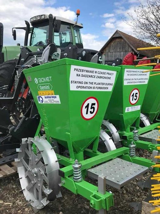 Masina plantat cartofi pe 1 rand si 2 randuri