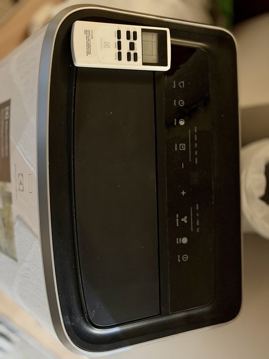 Aer conditionat Electrolux portabil 12000 btu