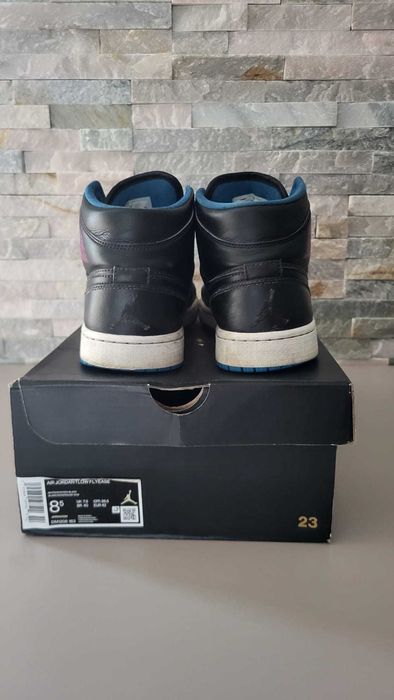 Adidasi Air Jordan 1 mid