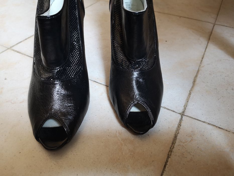 Дамски обувки естествена кожа нови