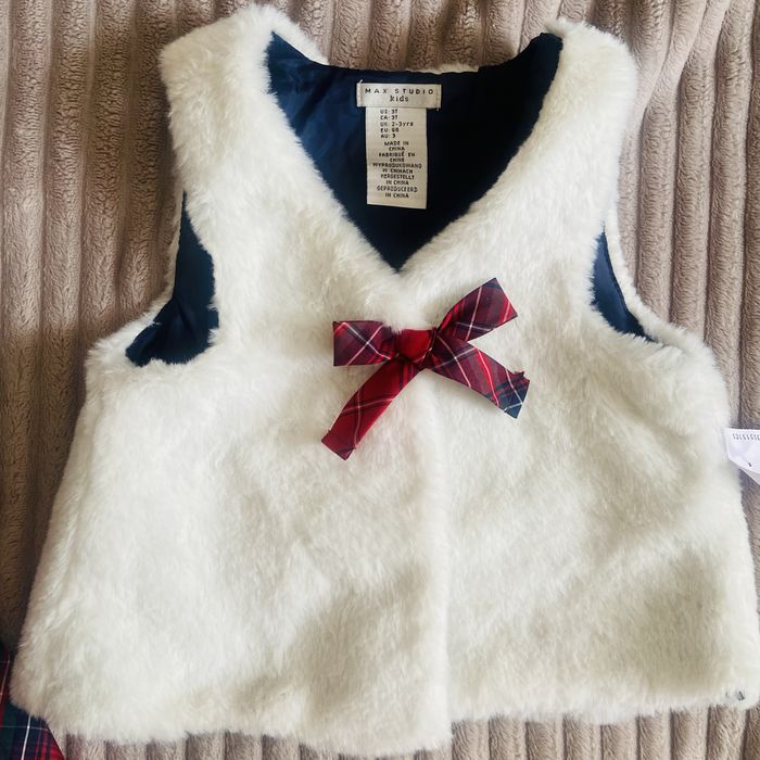 Продам новый костюм