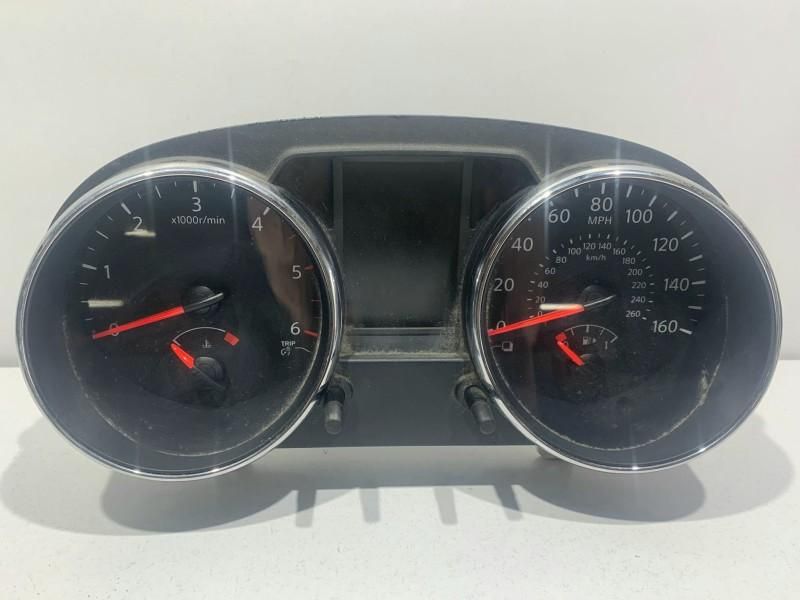 Ceasuri bord anglia Nissan Qashqai facelift J10 24810-BR51A 1.5 dci cu
