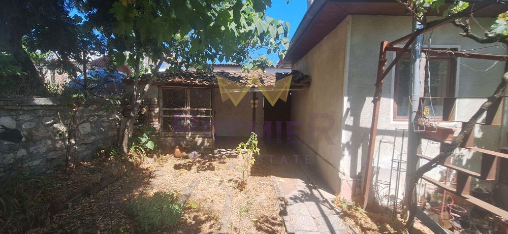 Продава се Къща в с. Бенковски, Област Варна - 100 кв.м за 870 €/кв.м - Снимка #12