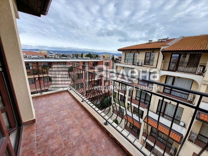 Продава се Тристаен апартамент в к.к. Слънчев бряг - 93 кв.м за 850 €/кв.м - Снимка #7