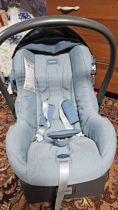 Продам автолюльку Inglesina