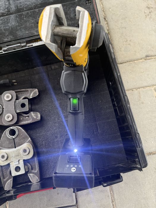 Vind Rems Akku-Press 22V ACC 2025 cu Th16,20,25