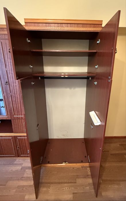 Шкаф для одежды советский