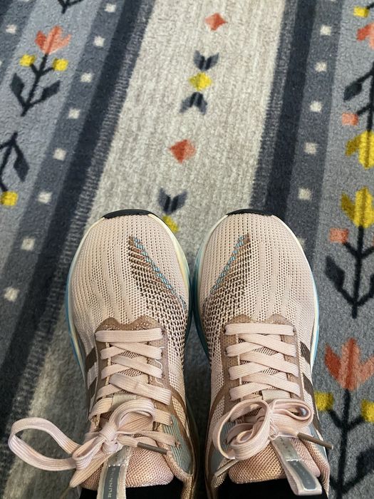 Vand adidasi alergare 36