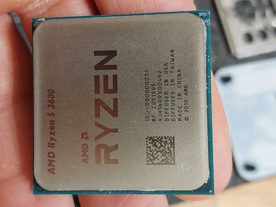 AMD Ryzen 5 3600 + MSI B450M Pro-M2 Max
