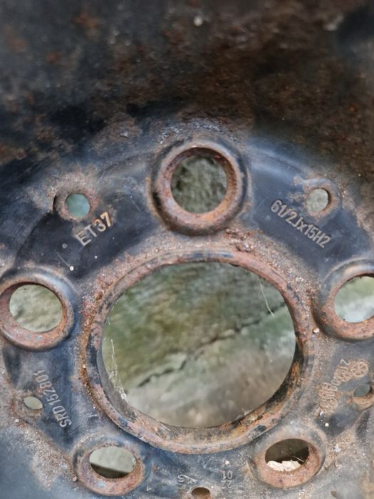 Vand roti iarna 195/50/15