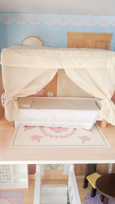 Căsuță mare lemn pentru păpuși + accesorii