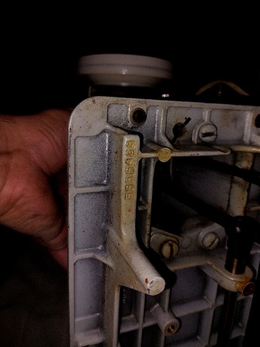 Швейная машинка мотором