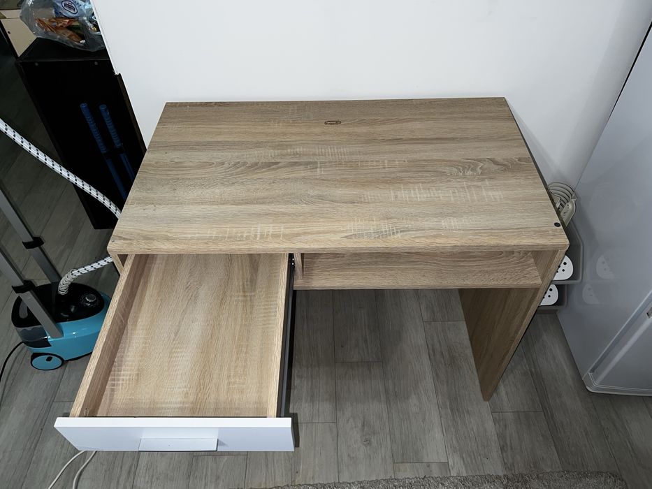 Стол компьютерный