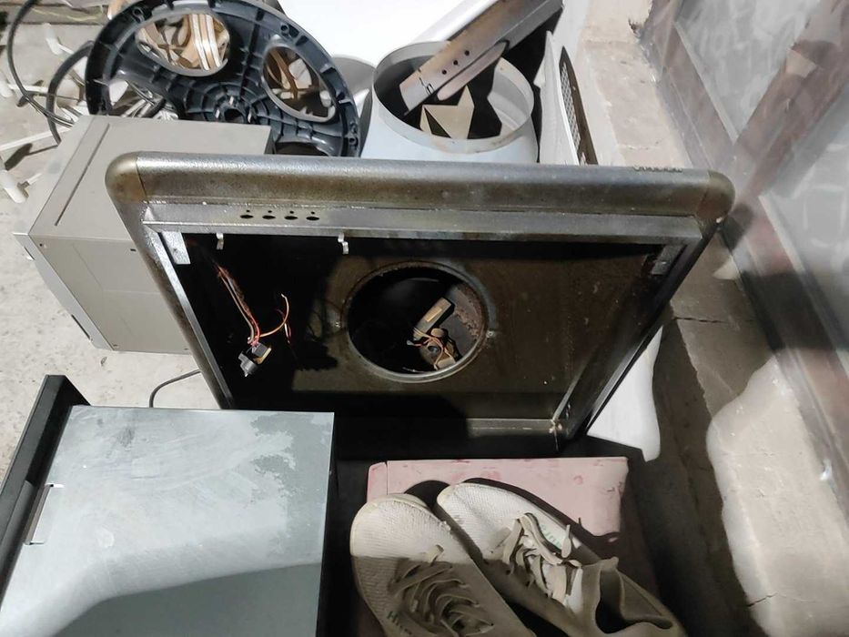 Ремонт вытяжки любой сложности Hofmann Goodwell Hotpoint Ariston Bosch