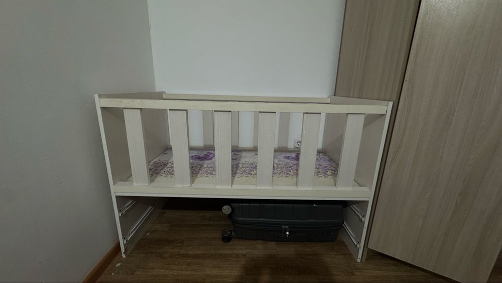 Отдам даром детскую кровать