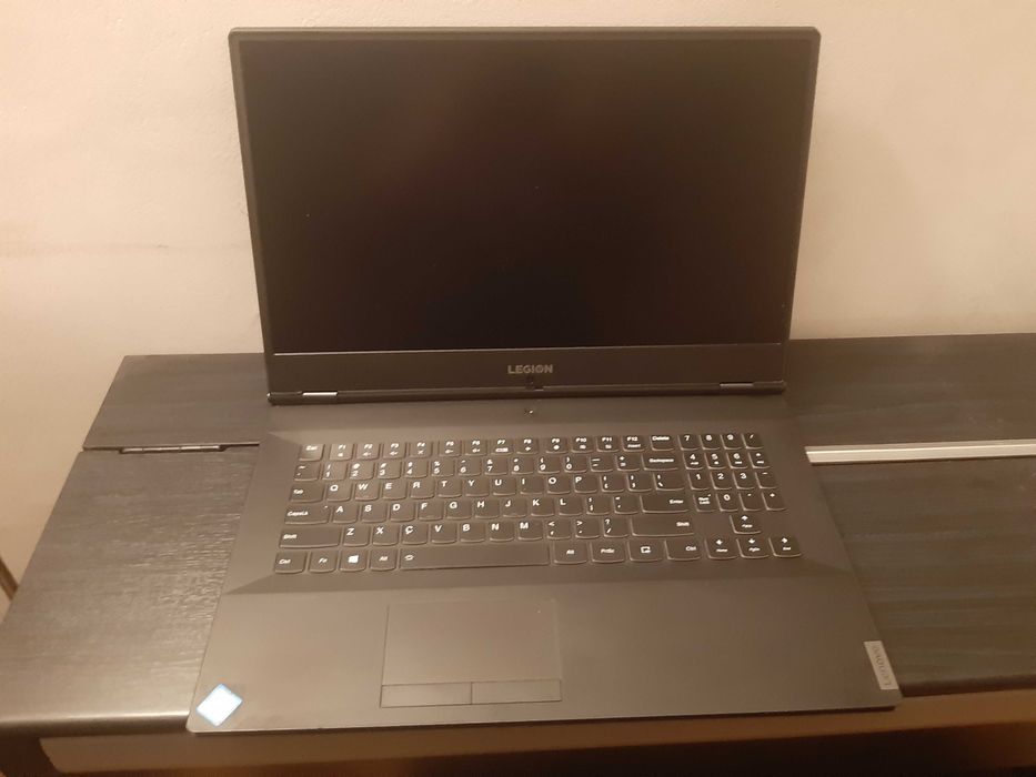 Laptop gaming Lenovo Legion Y540 - 81q4002rrm - pentru piese