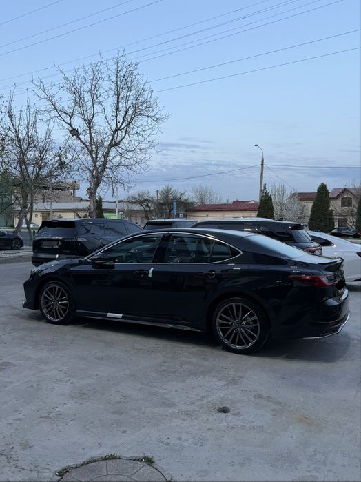 Toyota Camry 2.0 Hybrid (без пробег). 2026 Restyling