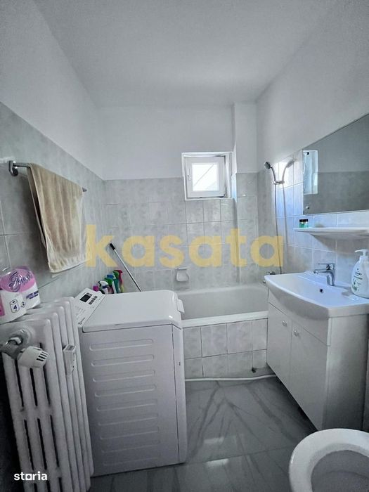 3 Camere de Închiriat